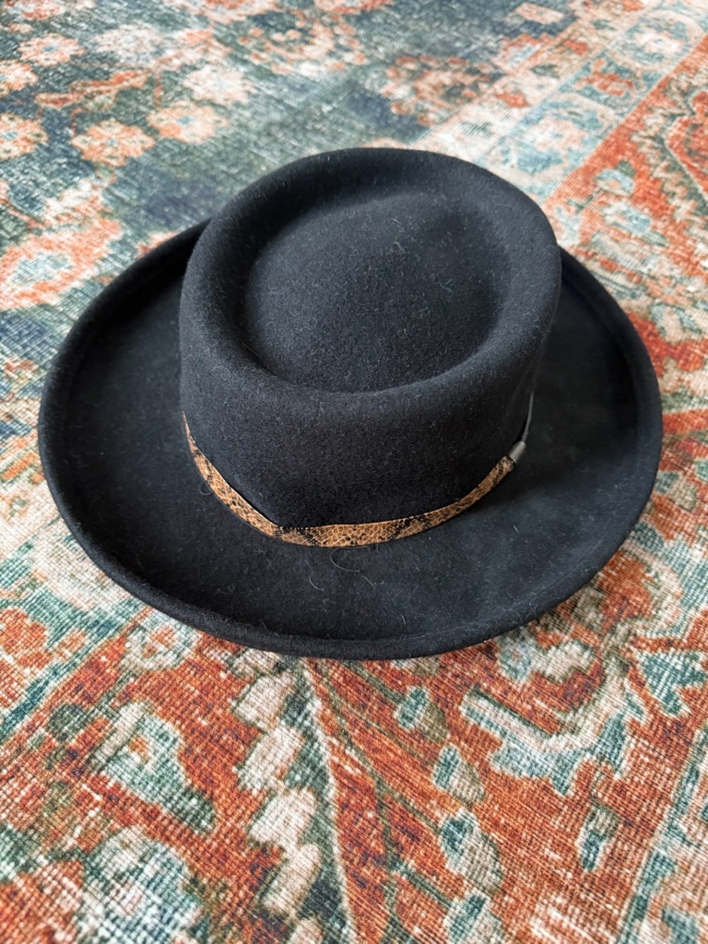 Universal Thread Black Wool Wide-Brim Hat with Brown Accent Band